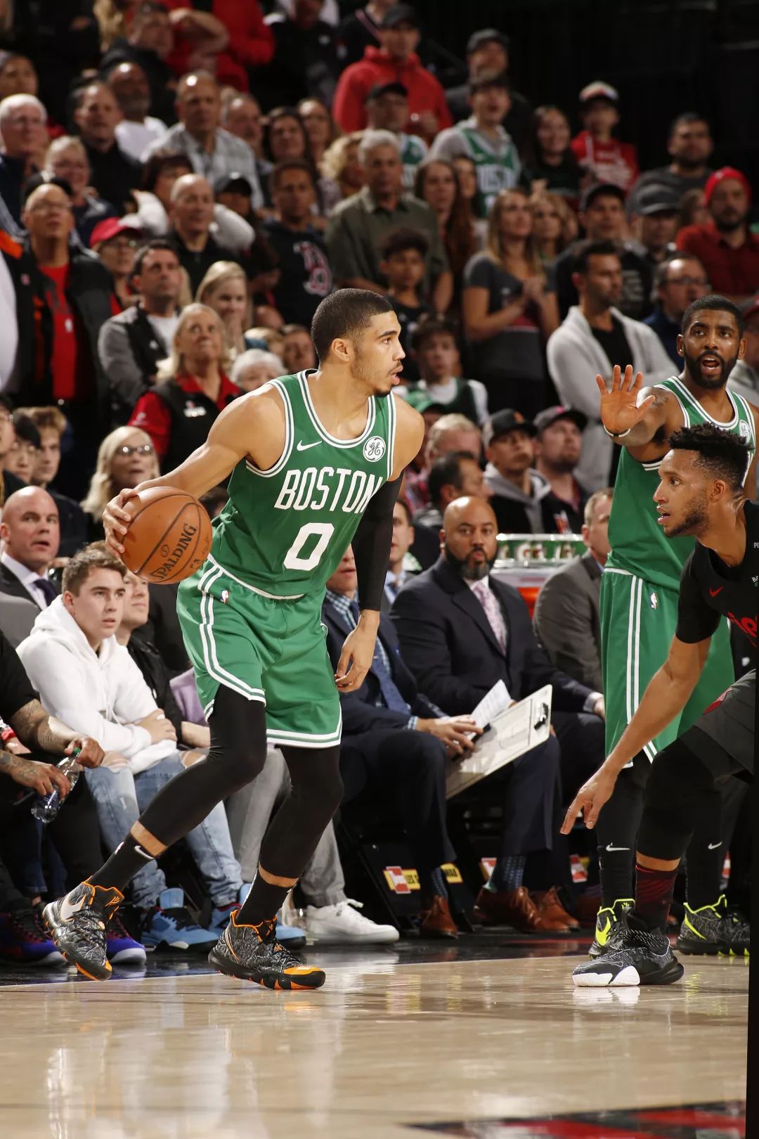 加时末段突围战来临;巴黎圣日耳曼围绕NBA季后赛迎来里程碑;管理层满意;医务组通报恢复的简单介绍 加时末段突围战来临;巴黎圣日耳曼围绕NBA季后赛迎来里程碑;管理层满意;医务组通报恢复的简单介绍