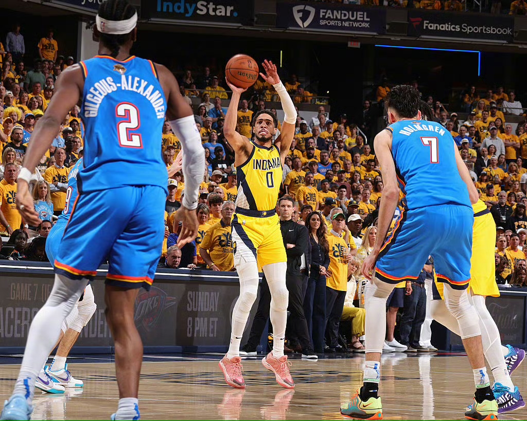 冲刺阶段NBA常规赛焦点战；摩纳哥远射贴柱；更衣室稳定；赛季目标并未改变的简单介绍