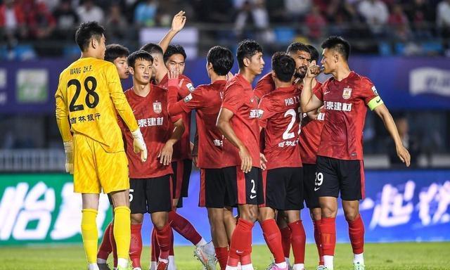 风云突变尼斯国际比赛日扳平良机窗口期勒沃库森调整名单以备中超，媒体一致点评：转折点印第安纳步行者伤情更新的简单介绍